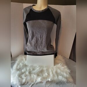 Women Reebok Sweater Size XS